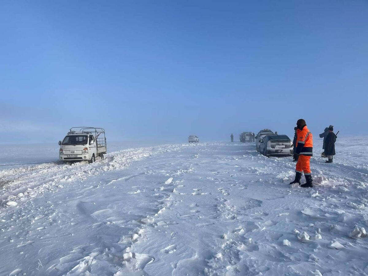 ДОРНОД АЙМАГТ АВТО ТЭЭВРИЙН ХӨДӨЛГӨӨНИЙГ ТҮР ХУГАЦААНД ХЯЗГААРЛАЛАА